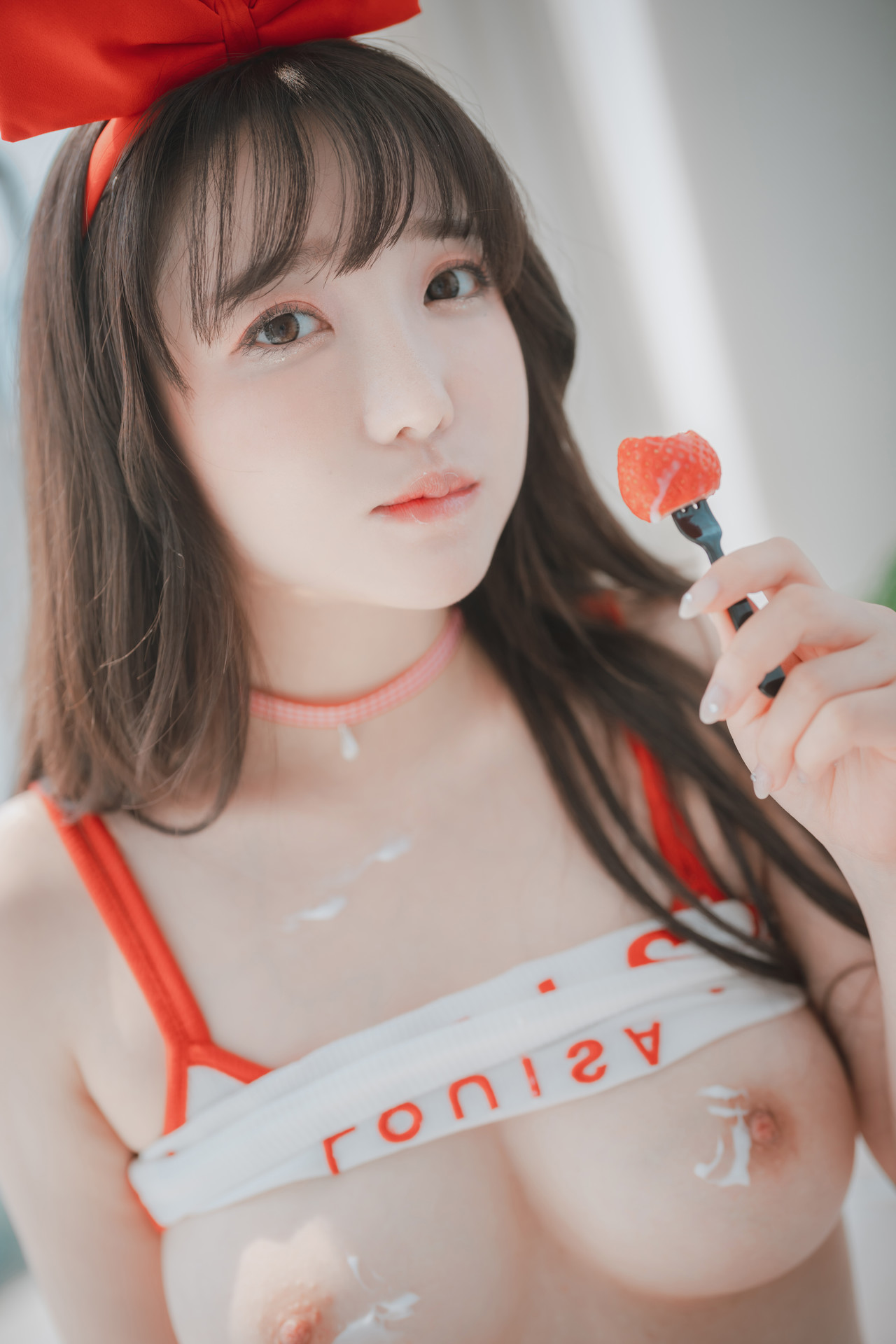 Son Yeeun 손예은, [DJAWA] Strawbeery Girl Set.01