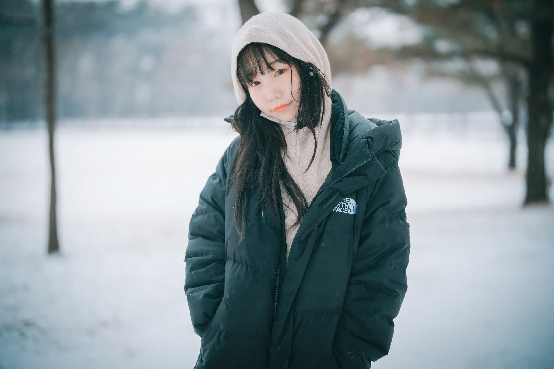 Han Yeri 한예리, [DJAWA] Knotting Class #5 Set.02