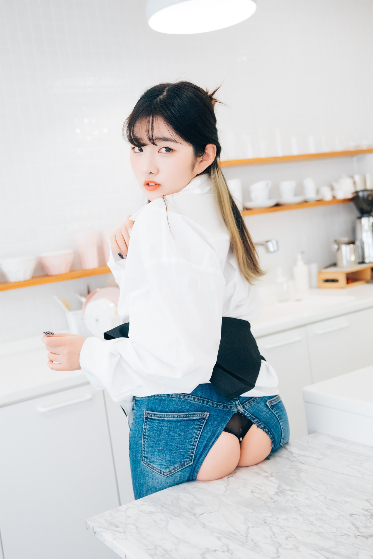 Sonson 손손, [Loozy] Nude Apron Set.01