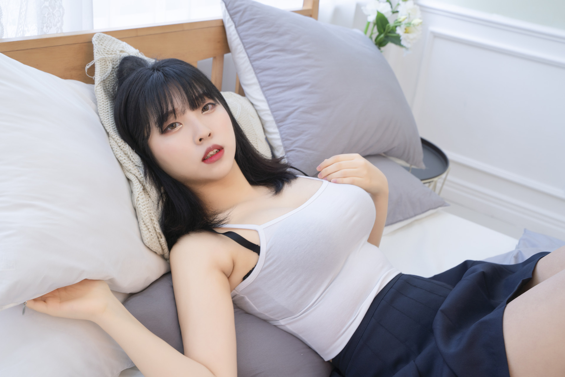 Song Hana 송하나, [ROGLE] Leggings