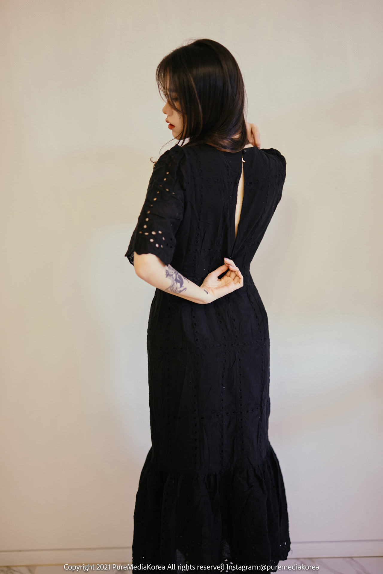 Sira 시라, [PURE MEDIA] Vol.140 누드 디지털화보 Set.01