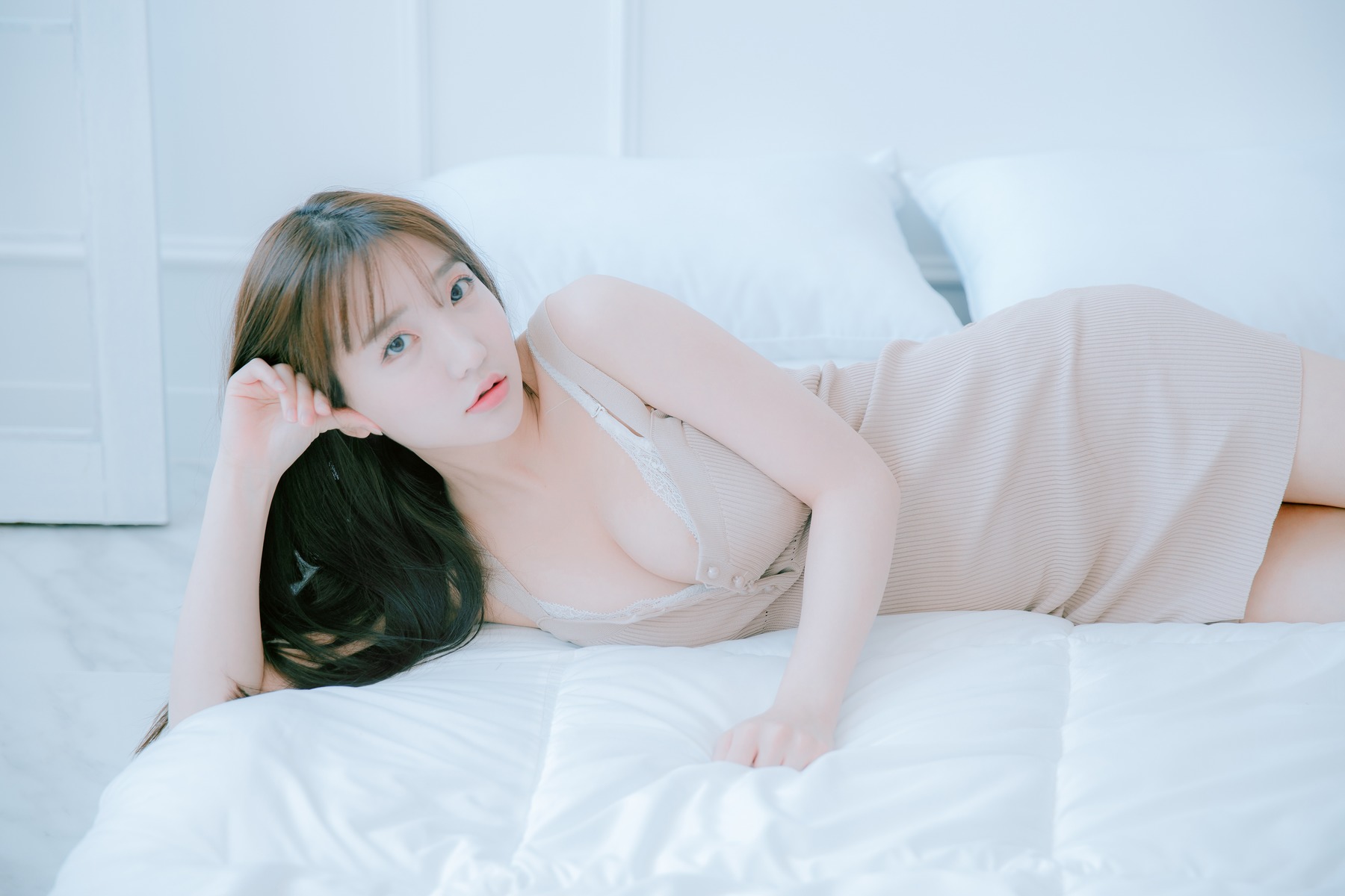 Son Yeeun 손예은, [JOApictures] Son Ye-Eun (손예은) x JOA 20. APR Vol.1 – Set.01