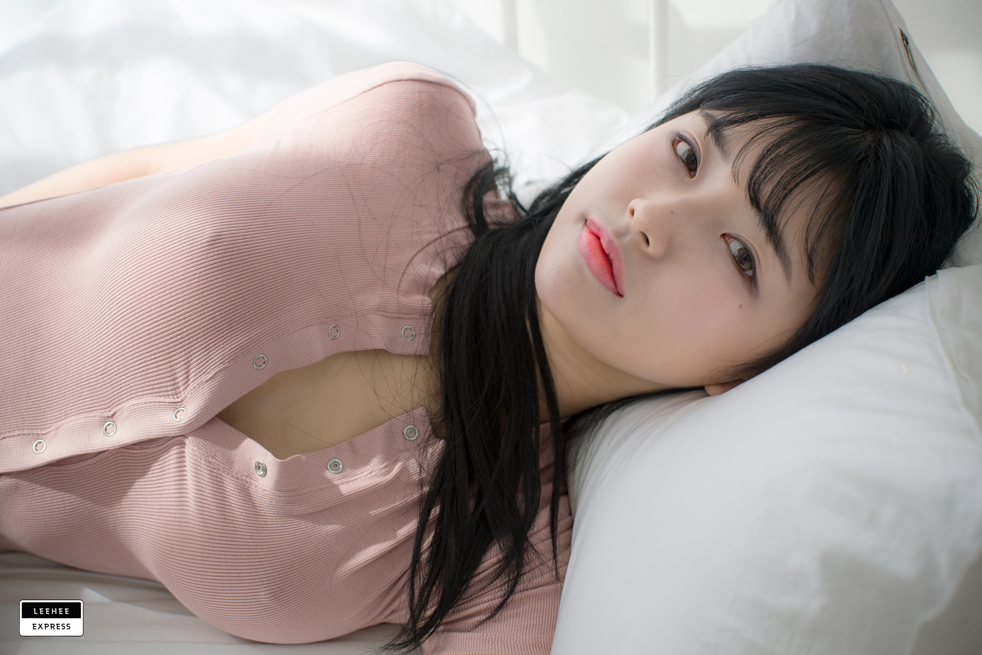 U.Hwa 은유화, [LEEHEE EXPRESS] LEHF-017