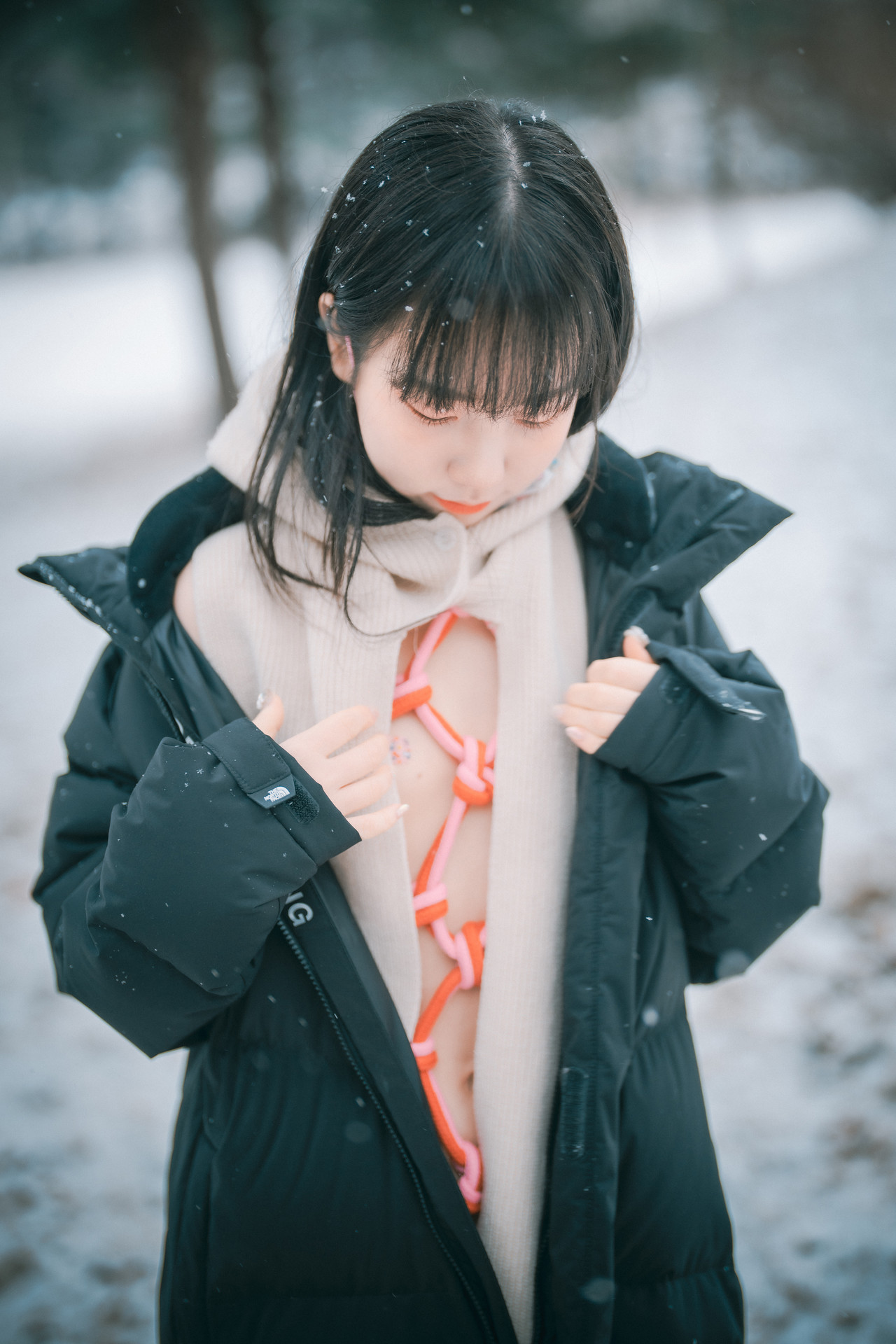 Han Yeri 한예리, [DJAWA] Knotting Class #5 Set.01