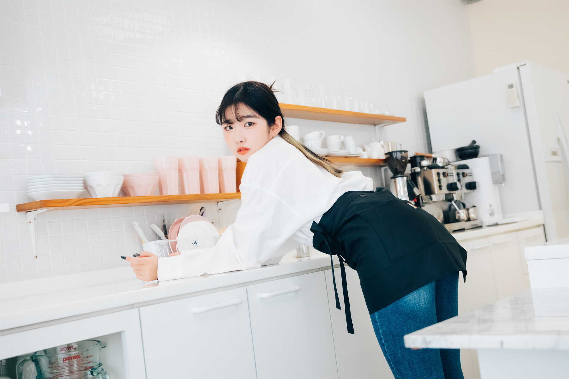 Sonson 손손, [Loozy] Nude Apron Set.01