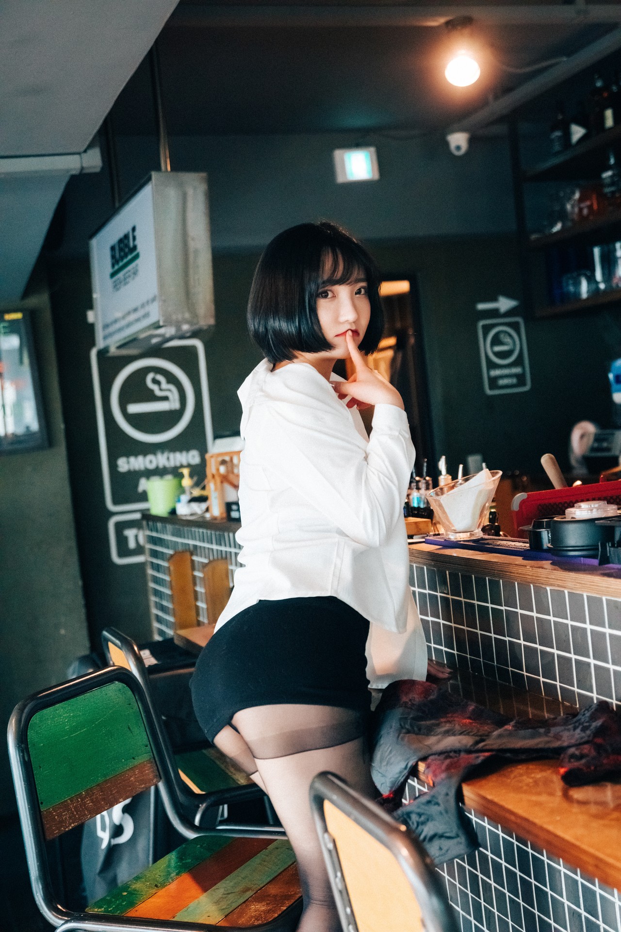 Son Yeeun 손예은, [Loozy] Tainted Love Bar Set.01