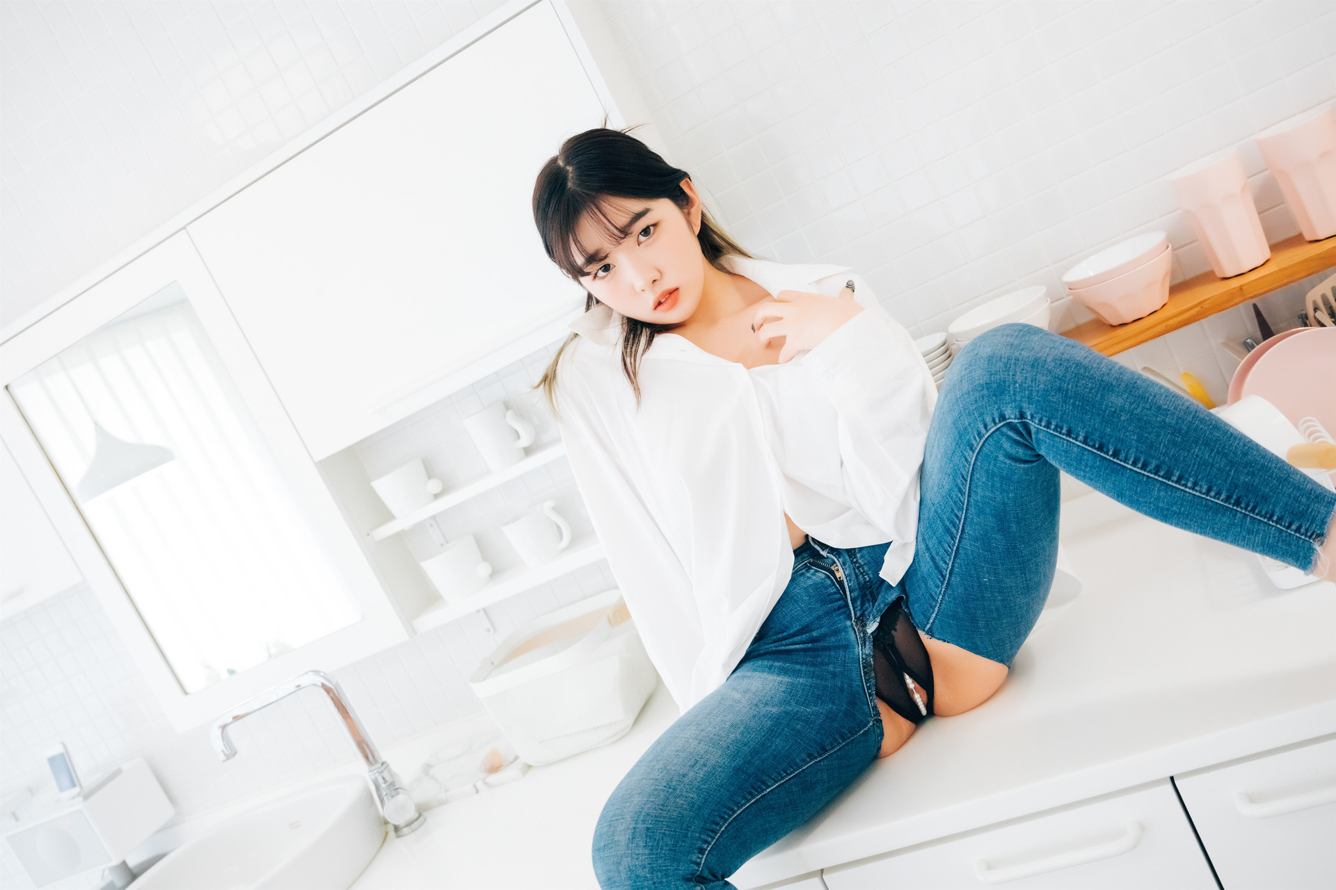 Sonson 손손, [Loozy] Nude Apron Set.01