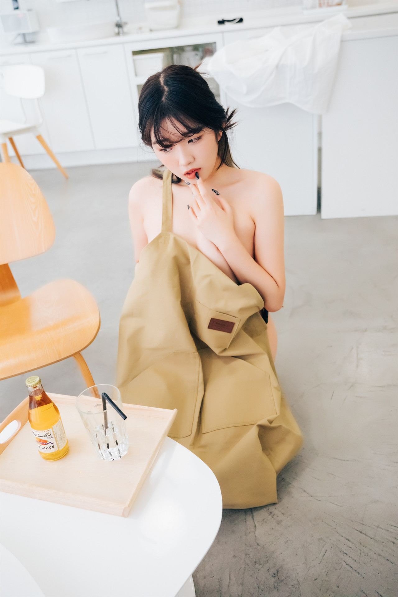Sonson 손손, [Loozy] Nude Apron Set.02