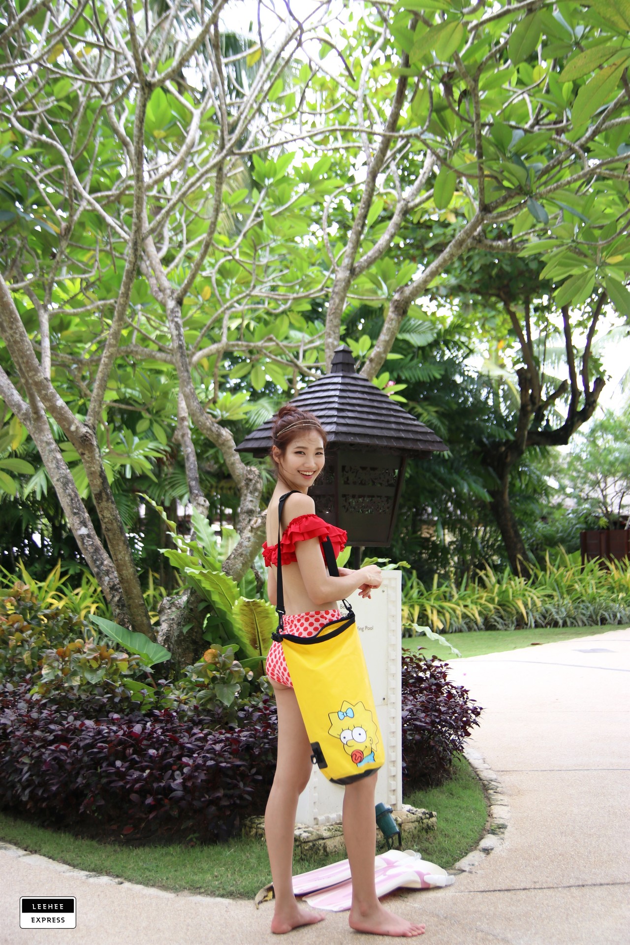 Lee Heeeun 이희은, [LEEHEE EXPRESS] LESV-004A Set.02