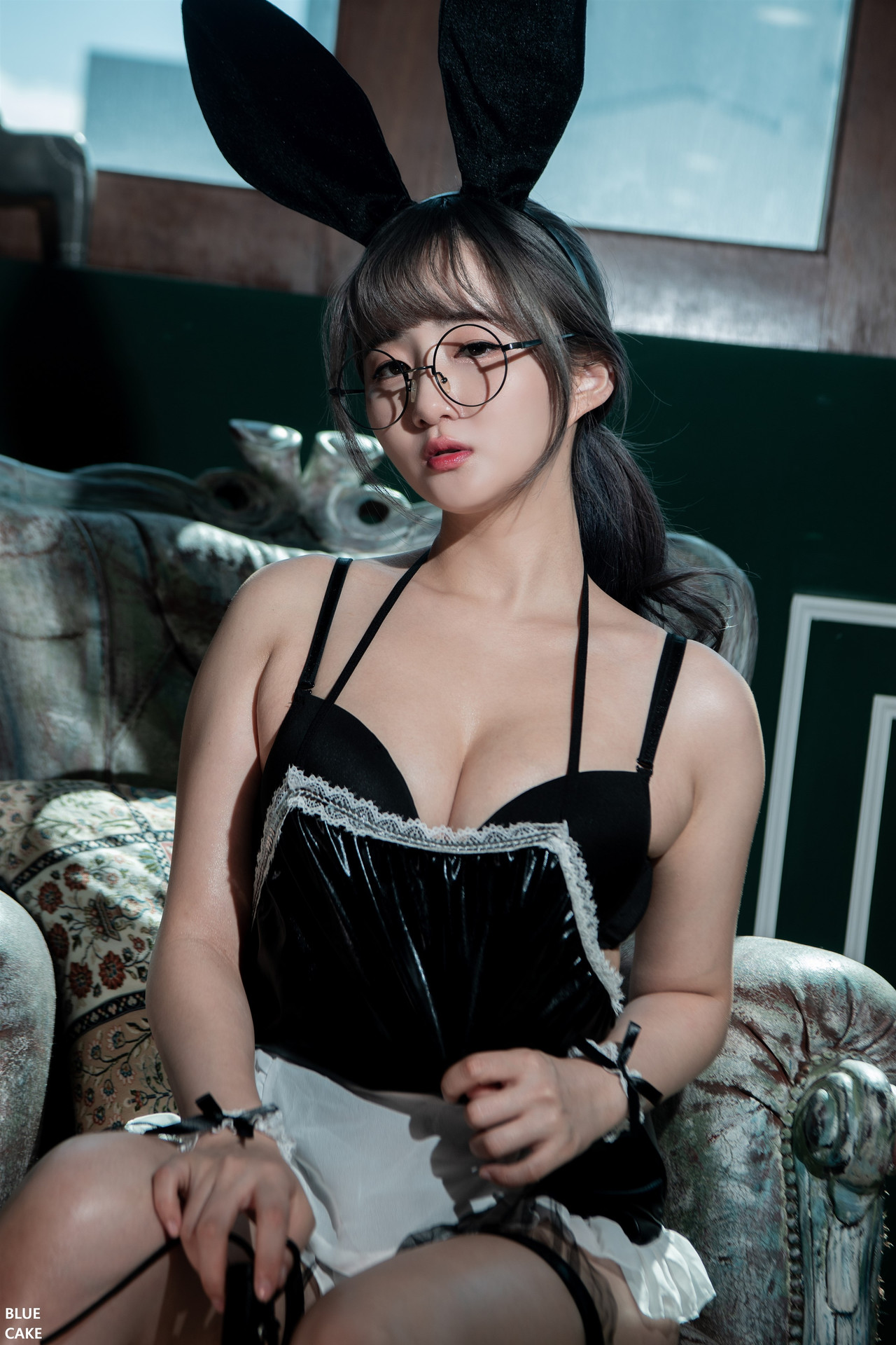 Han Jina 한지나, [BLUECAKE] Maid Bunny Set.01