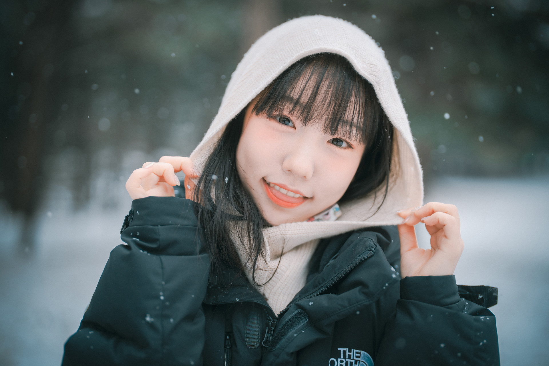 Han Yeri 한예리, [DJAWA] Knotting Class #5 Set.01