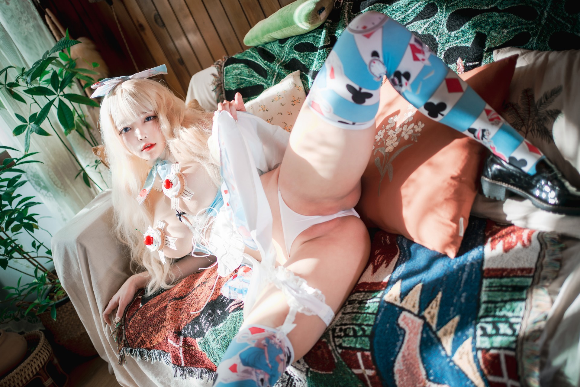 Aram 아람, [DJAWA] Creamy Alice Set.01