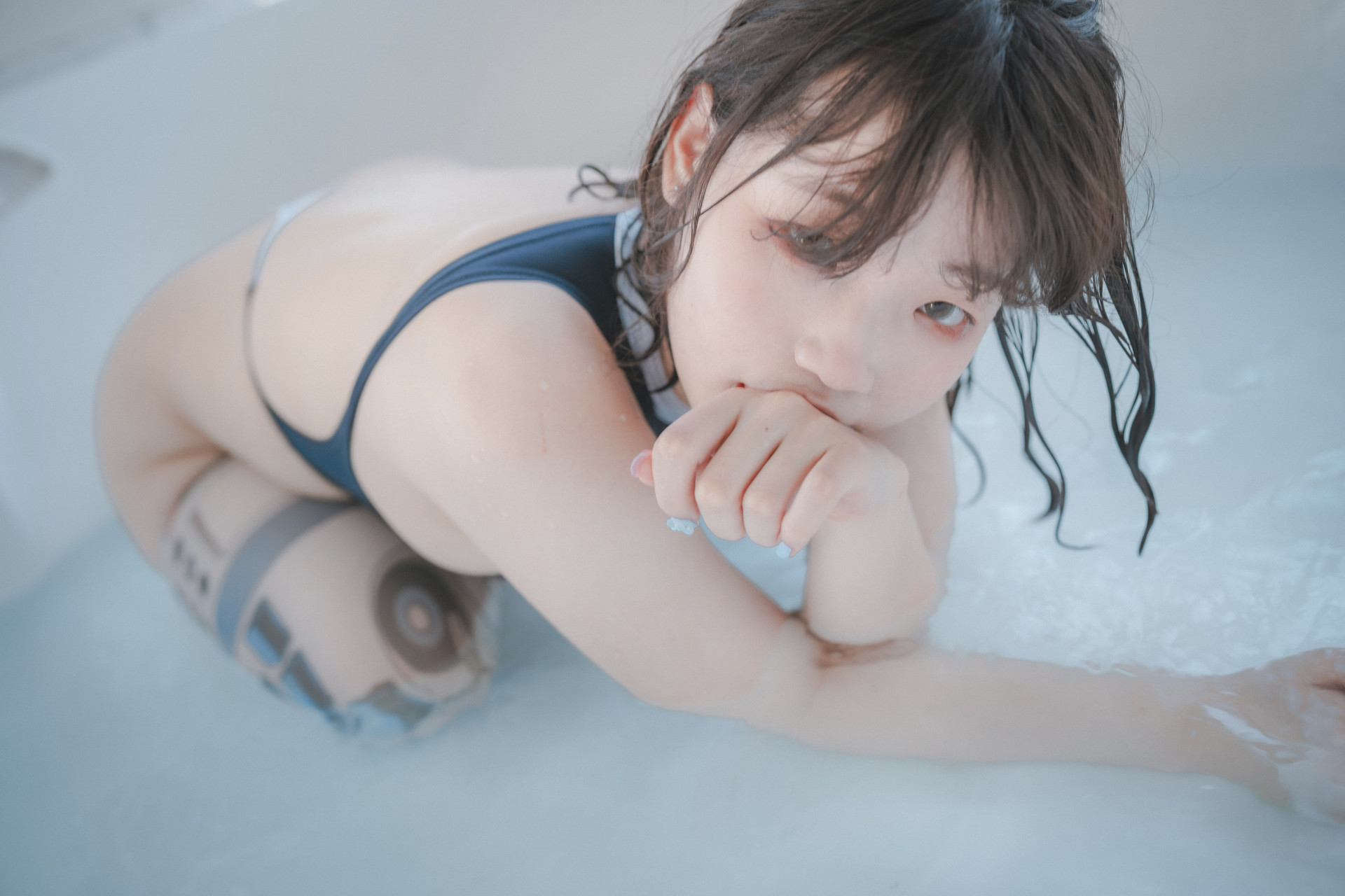 Mimmi 밈미, [DJAWA] Swimming Lessons #8 Set.02