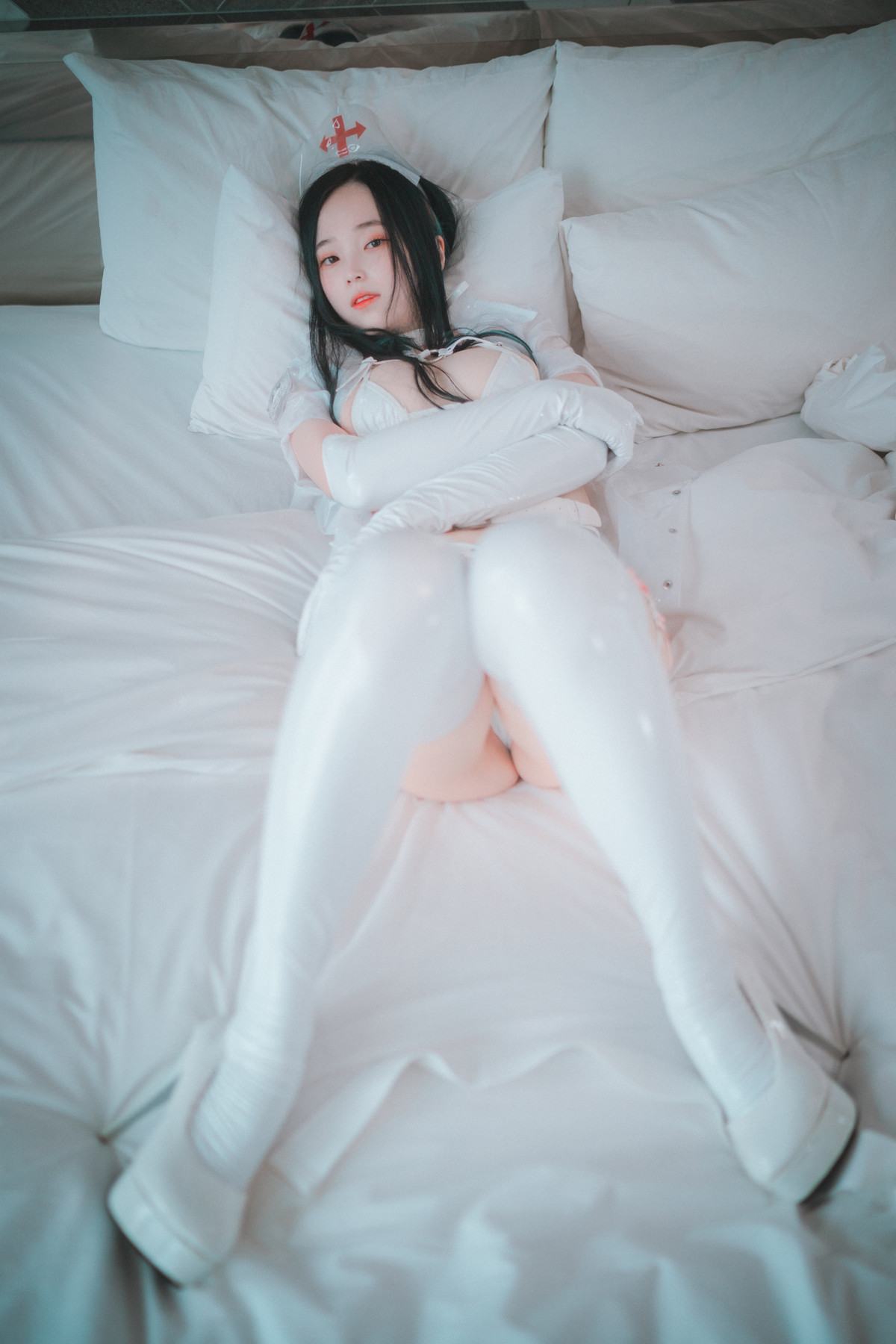 Bambi 밤비, [DJAWA] Nurse Nation (White ver) Set.01
