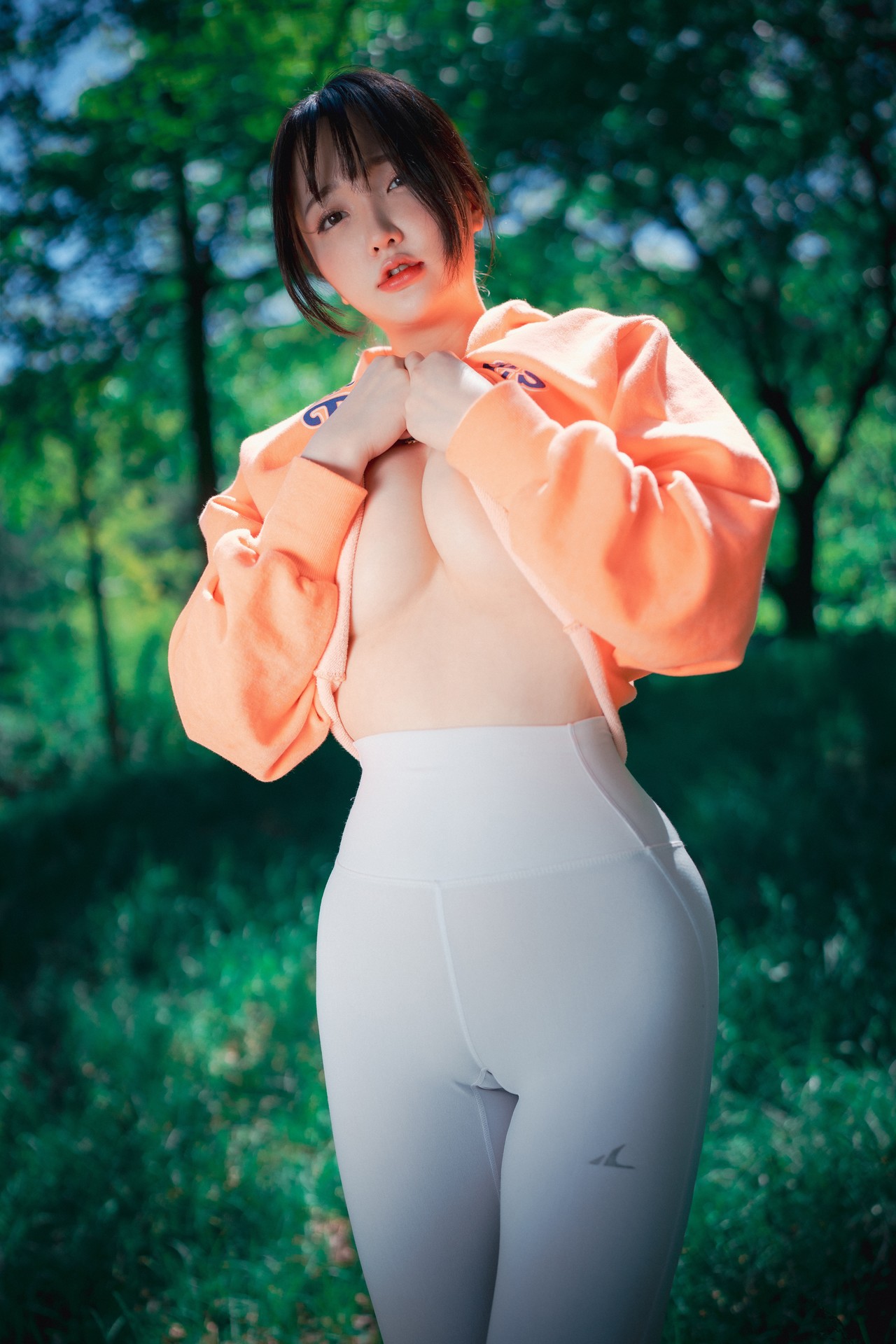 Son Yeeun 손예은, [DJAWA] Naughty Trekking Set.03