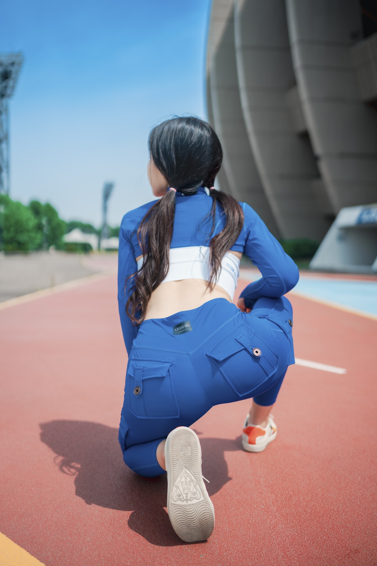 Zzyuri 쮸리, [SAINT Photolife] Loose and Tight Refreshing Blue Set.02