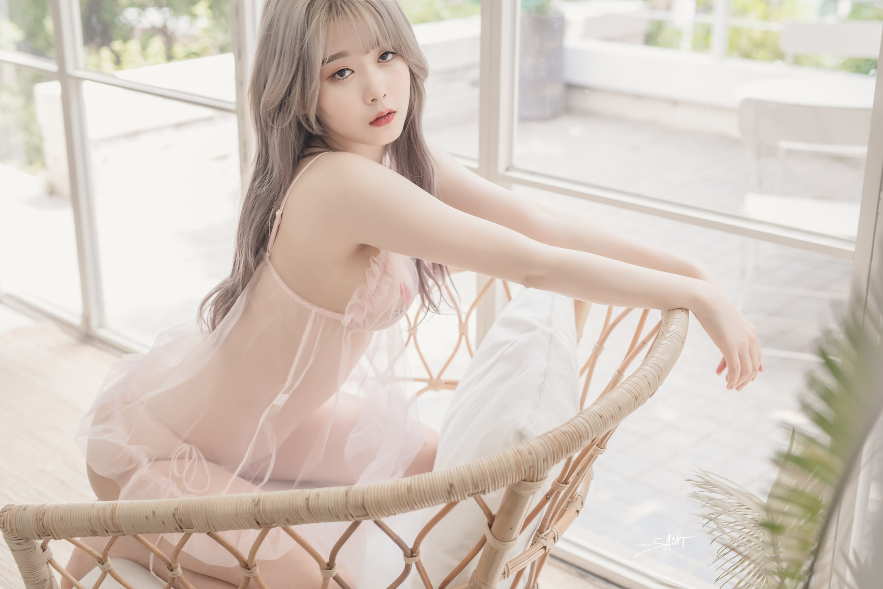 ZIA.Kwon 권지아, [SAINT Photolife] Zia Vol.01 Hyacinth Set.01