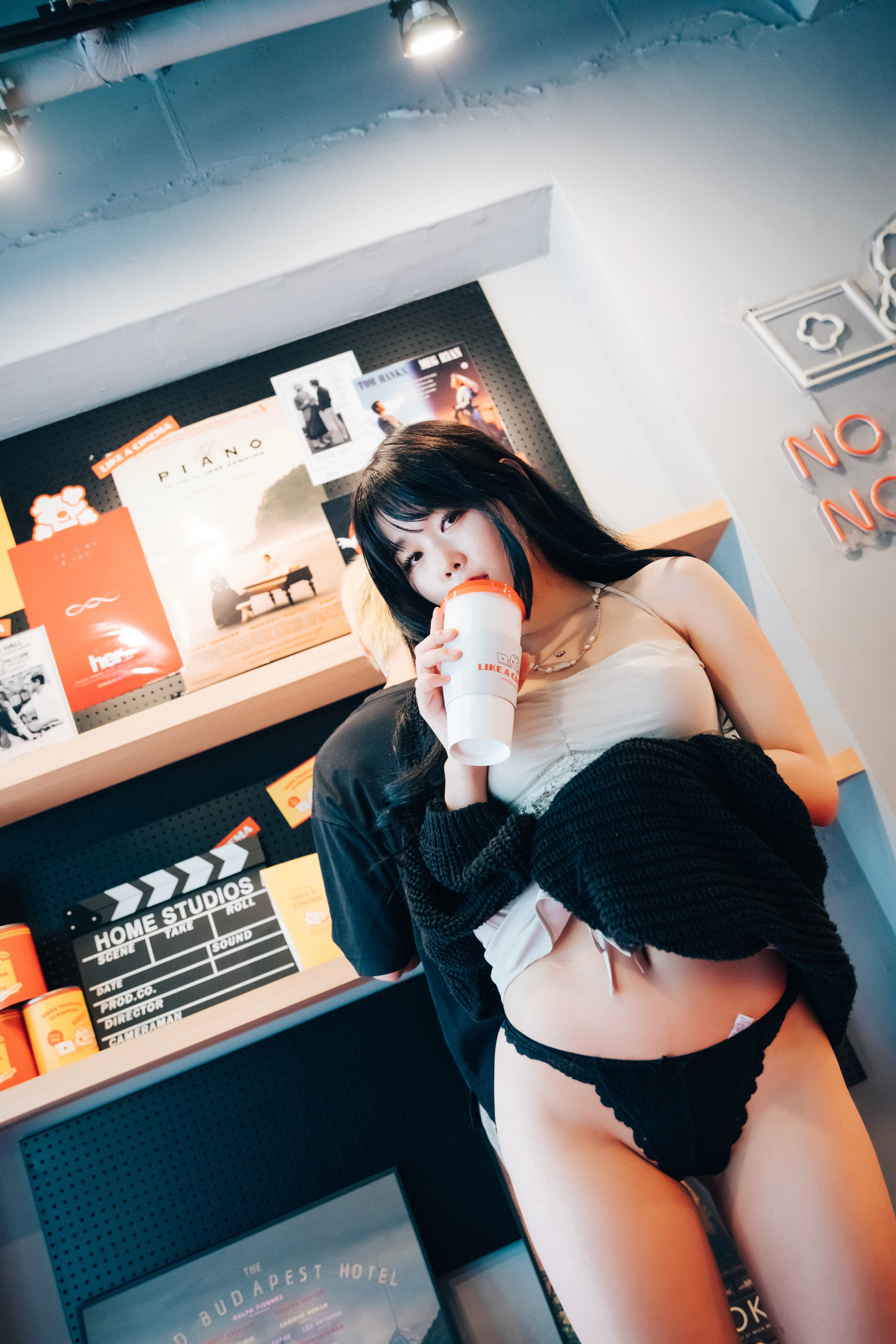 ZIA.Kwon 권지아, [LOOZY] XXX in The Theater