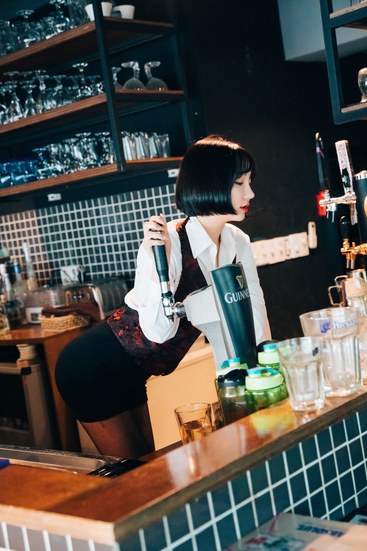 Son Yeeun 손예은, [Loozy] Tainted Love Bar Set.01