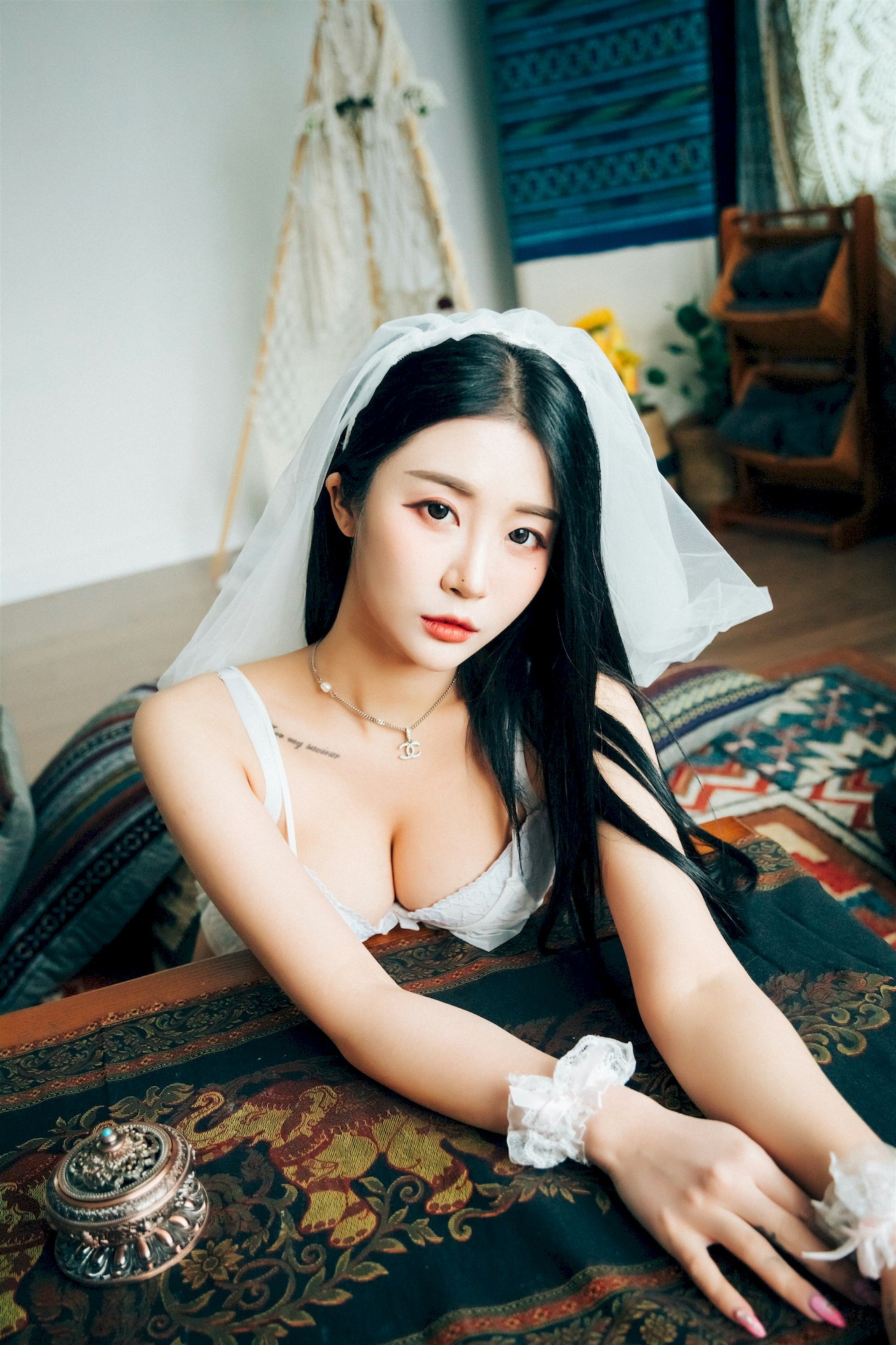 Jeong Bomi 정보미, [LOOZY] Holiday Set.02