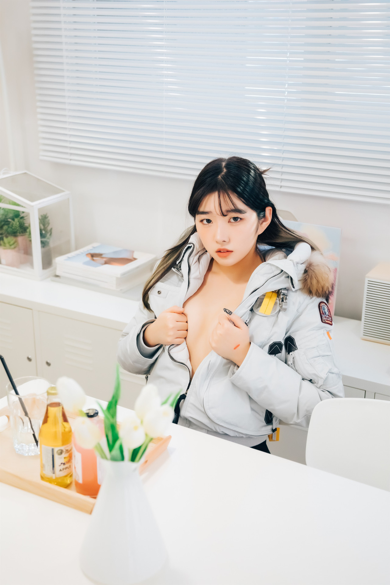 Sonson 손손, [Loozy] Nude Apron Set.01