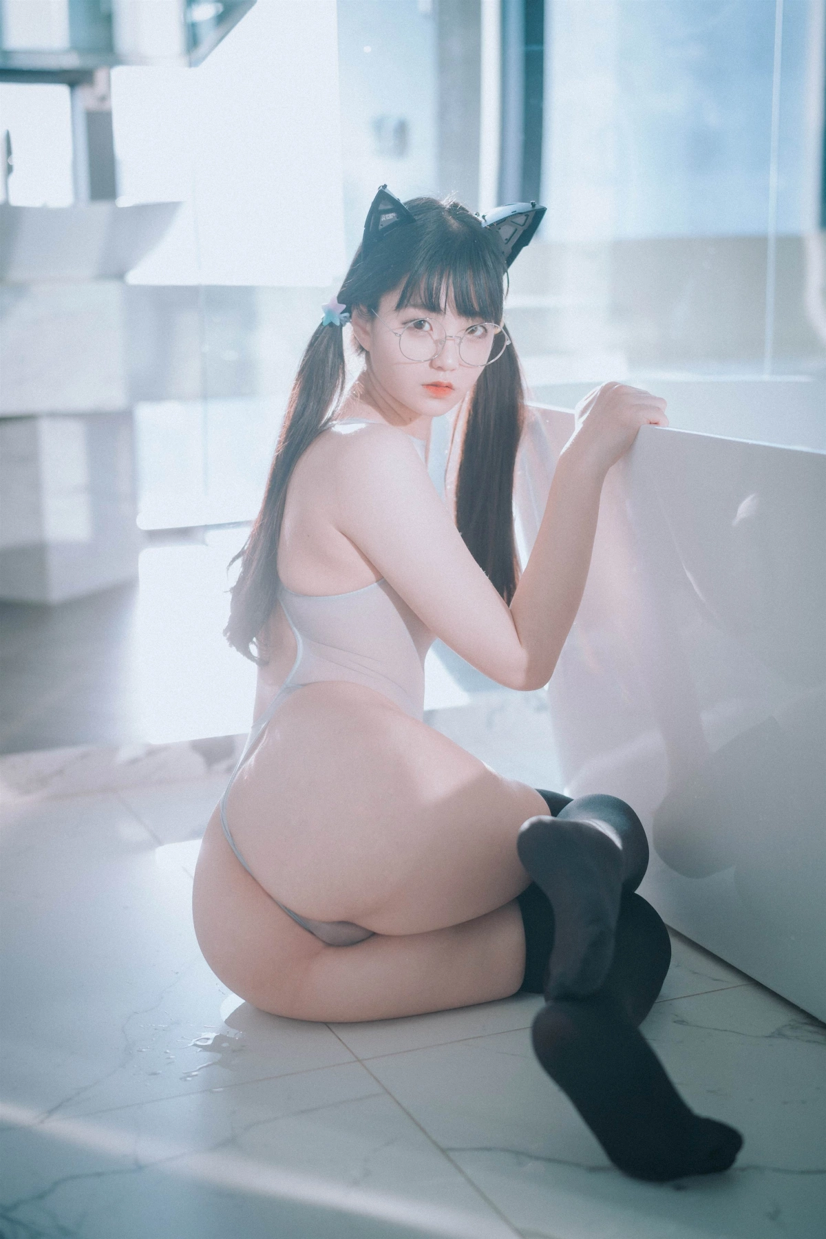Jeong Jenny 정제니, [DJAWA] Swimming Lessons #7 S-Var