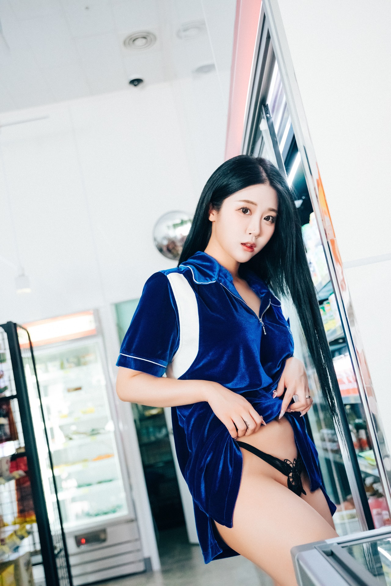 Jeong Bomi 정보미, [Loozy] Part Timer Set.02