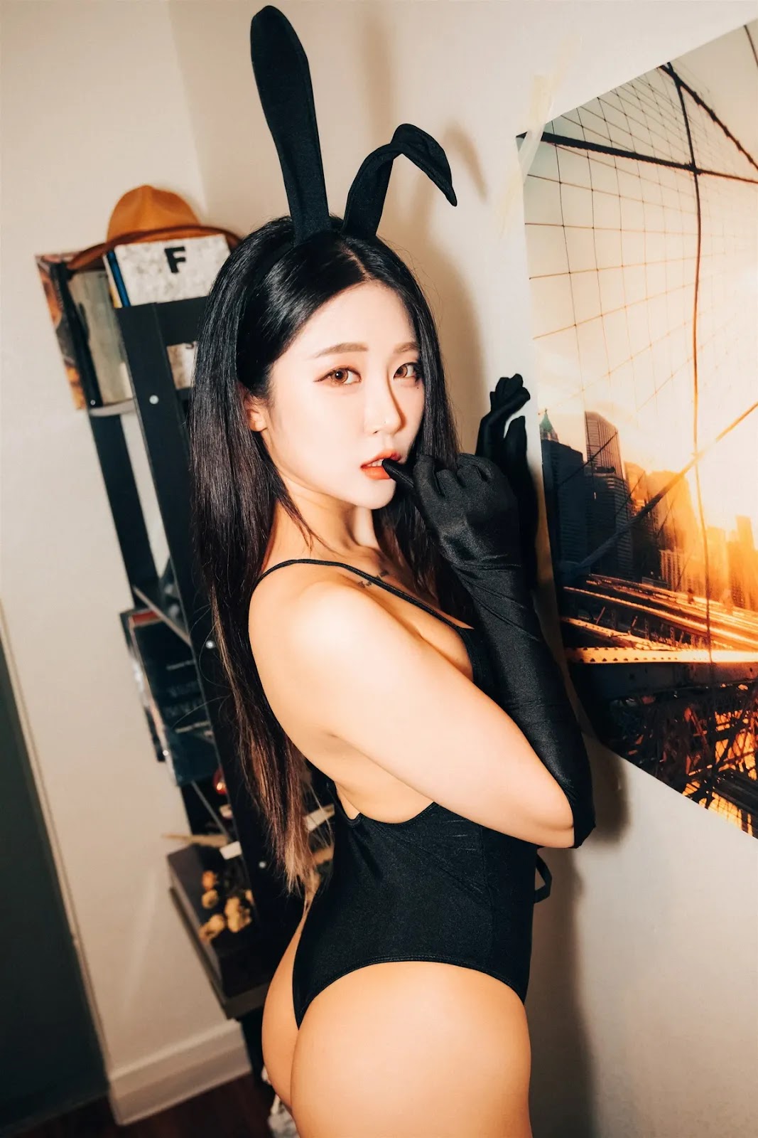 Jeong Bomi 정보미, [LOOZY] Roomate Set.02