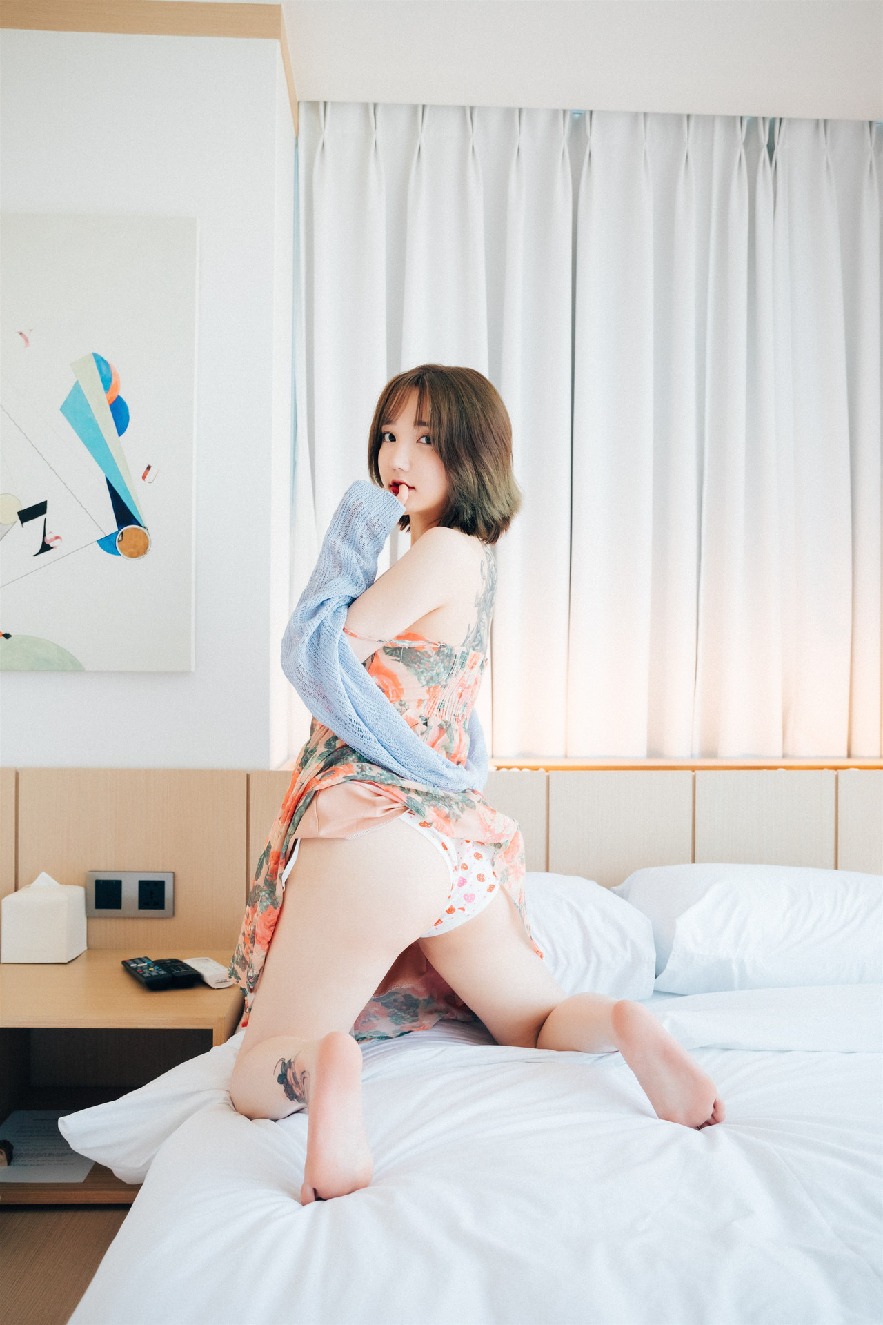 Son Yeeun 손예은, [Loozy] Lover in Hotel Set.01