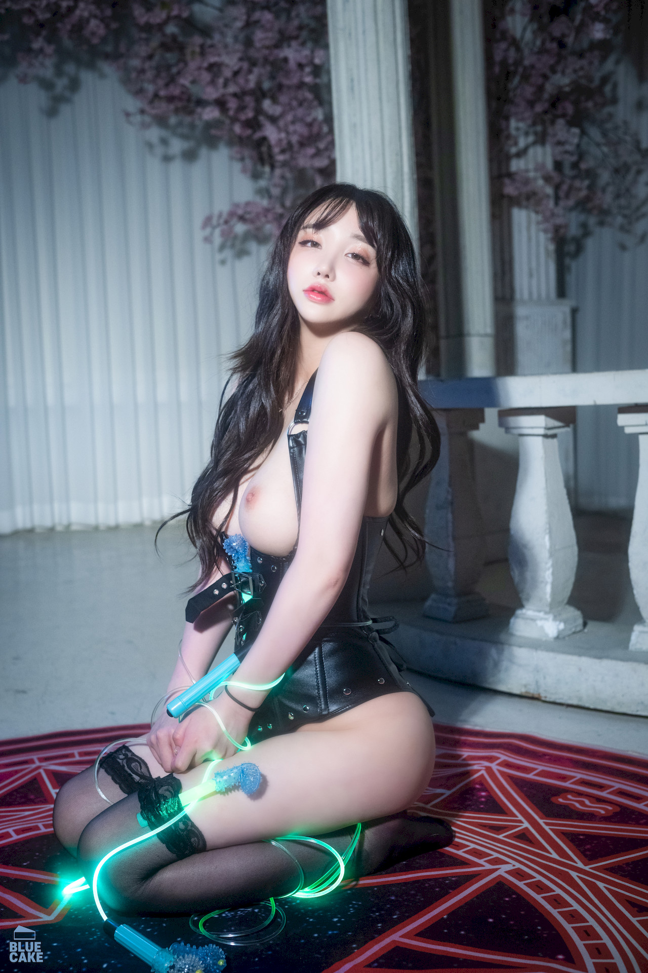 Son Yeeun 손예은, [BLUECAKE] Tentacle Bukkake Set.02
