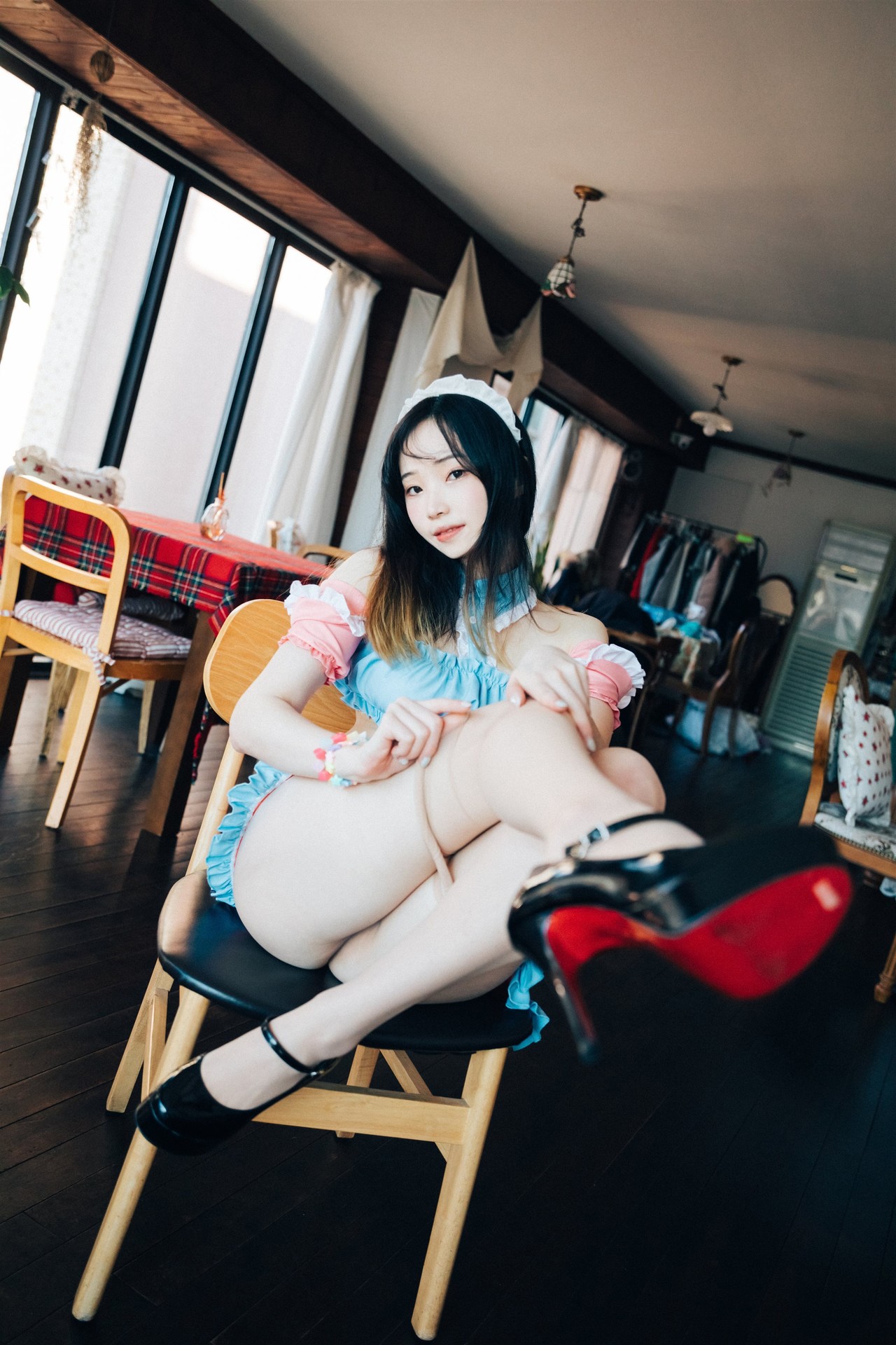 Bambi 밤비, [Loozy] Cafe Alba Set.01