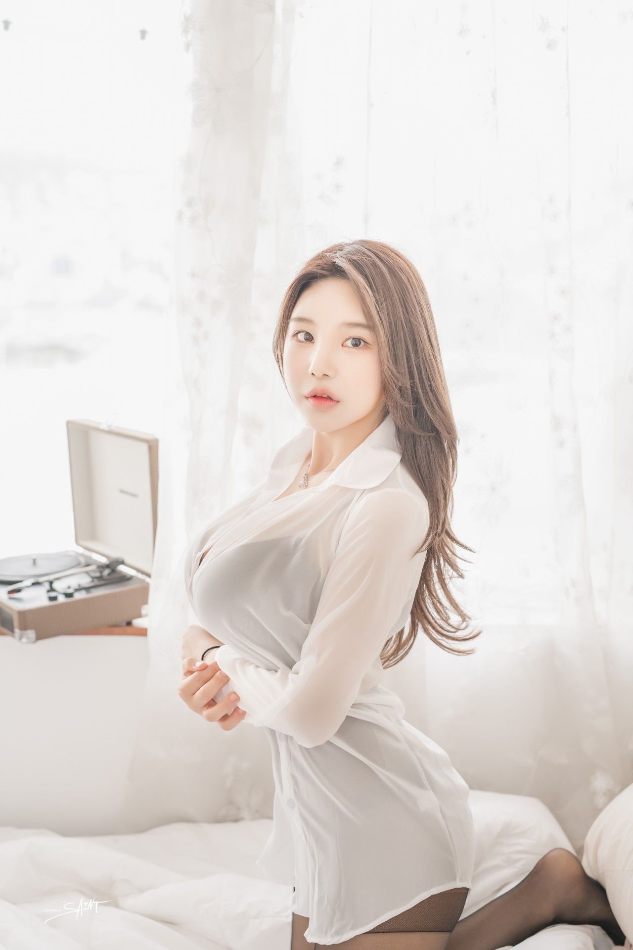Zzyuri 쮸리, [SAINT Photolife] Zzyuri Vol.5 See Through