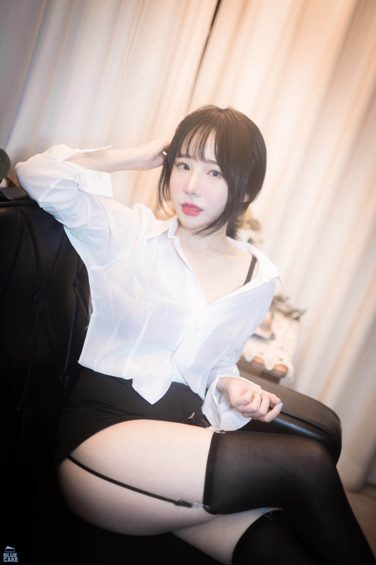 Yeji 예지, [BLUECAKE] Cat Play Set.01