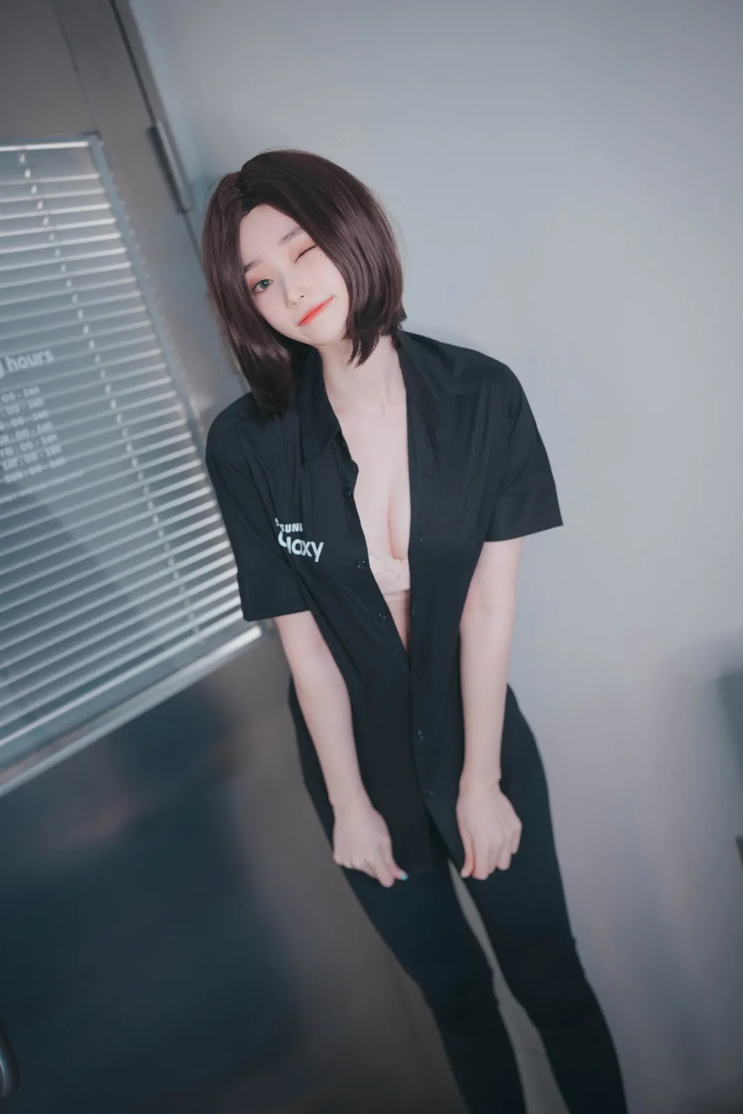 Bambi 밤비, [DJAWA] Hi Sam! Version-B