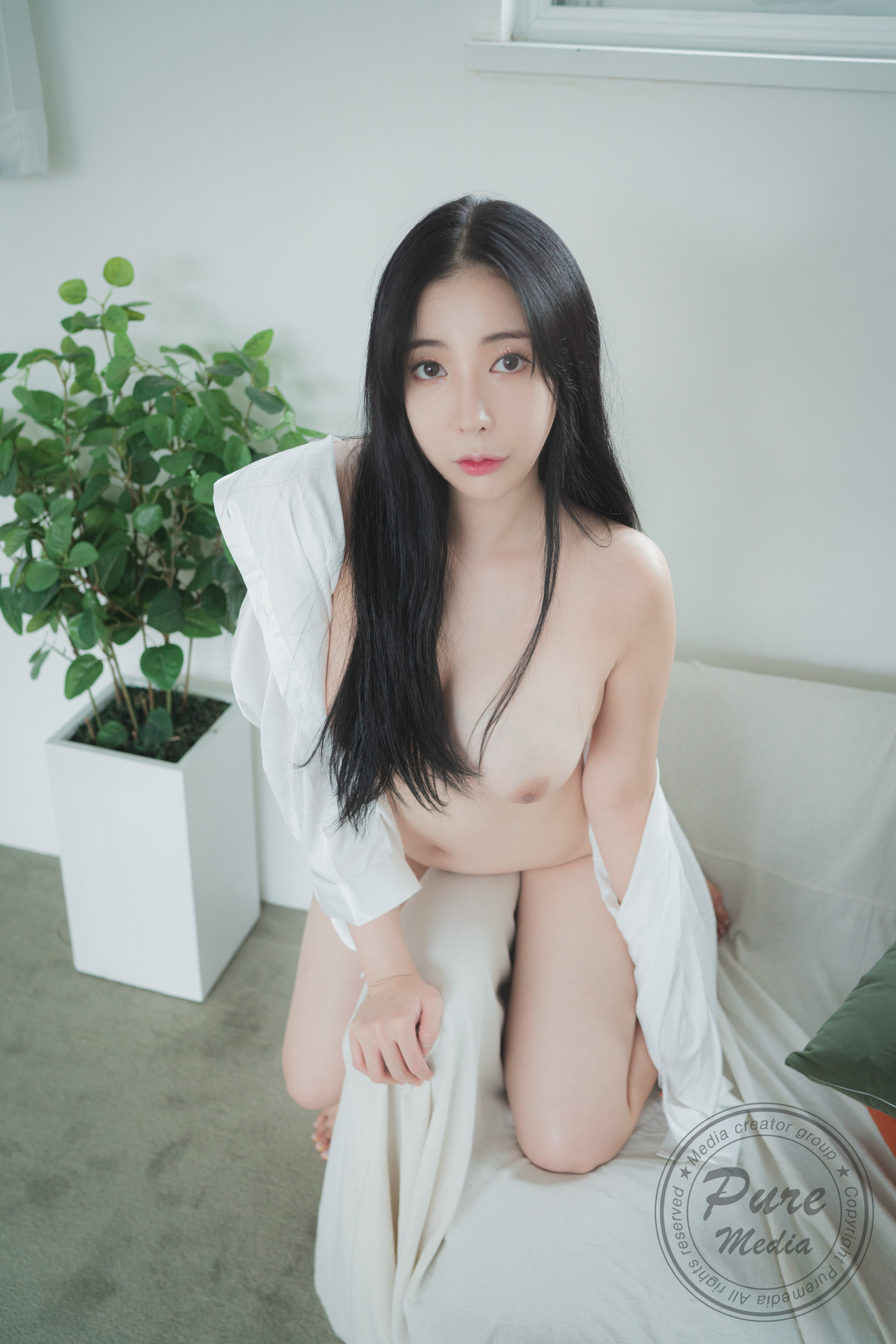 Malrang 말랑, [PURE MEDIA] Vol.194 The First Twin Set.01