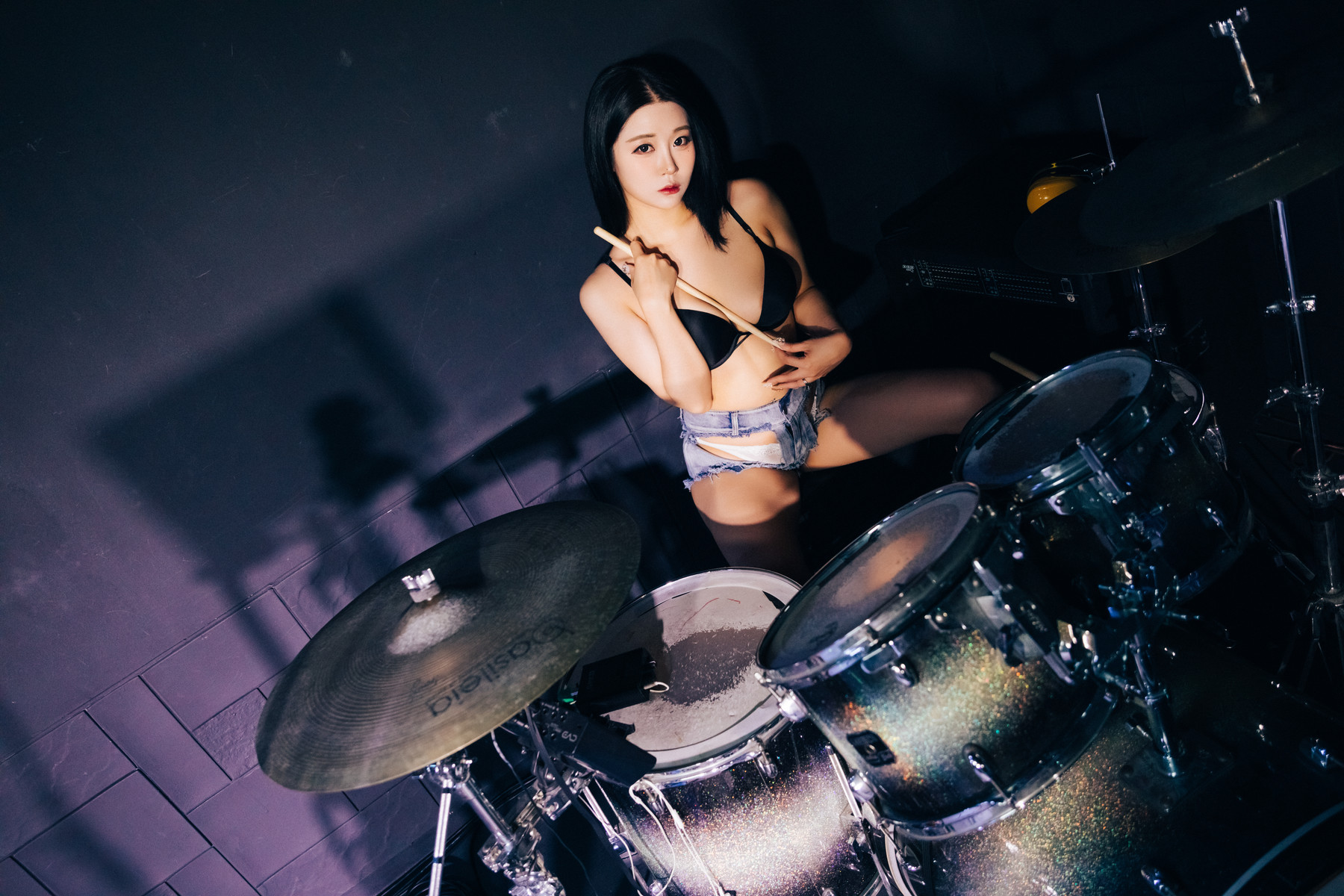 Jeong Bomi 정보미, [Loozy] Covert Stage Set.03