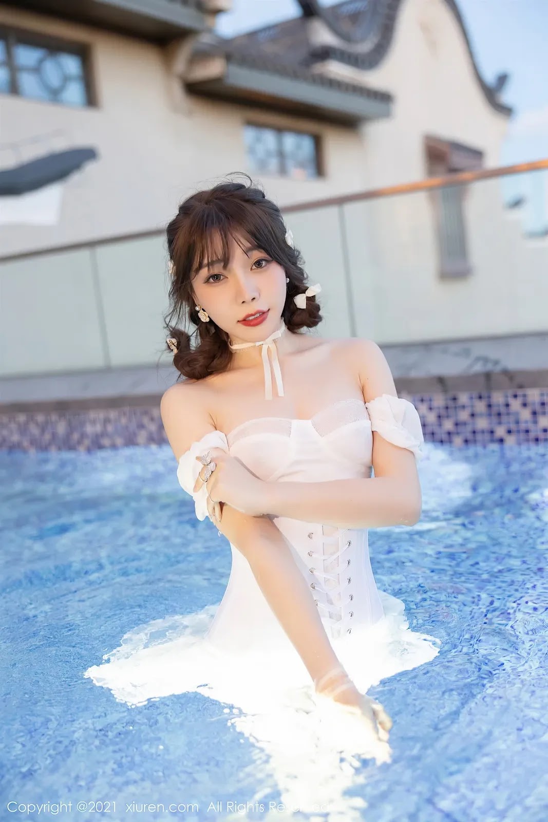 [XiuRen秀人网] 2021.09.26 No.3998 芝芝Booty