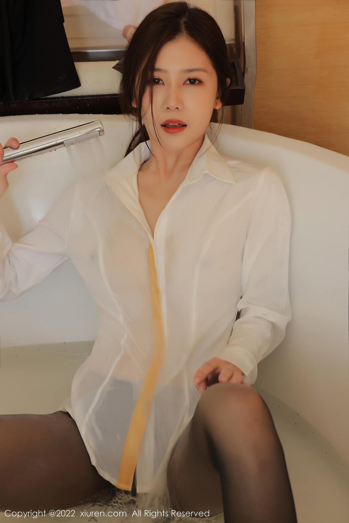 [XiuRen秀人网] No.4472 尹甜甜