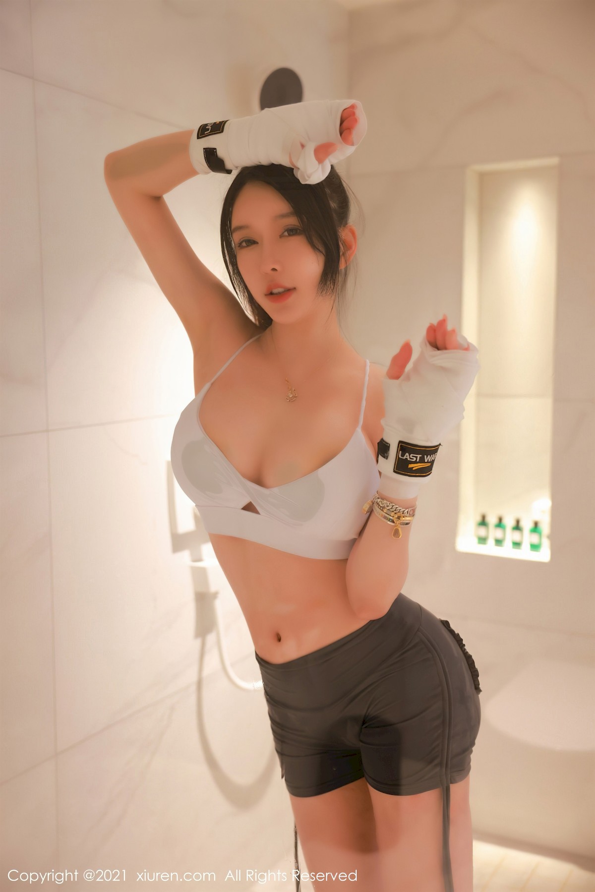 [XiuRen秀人网] 2021.10.13 No.4055 玉兔miki