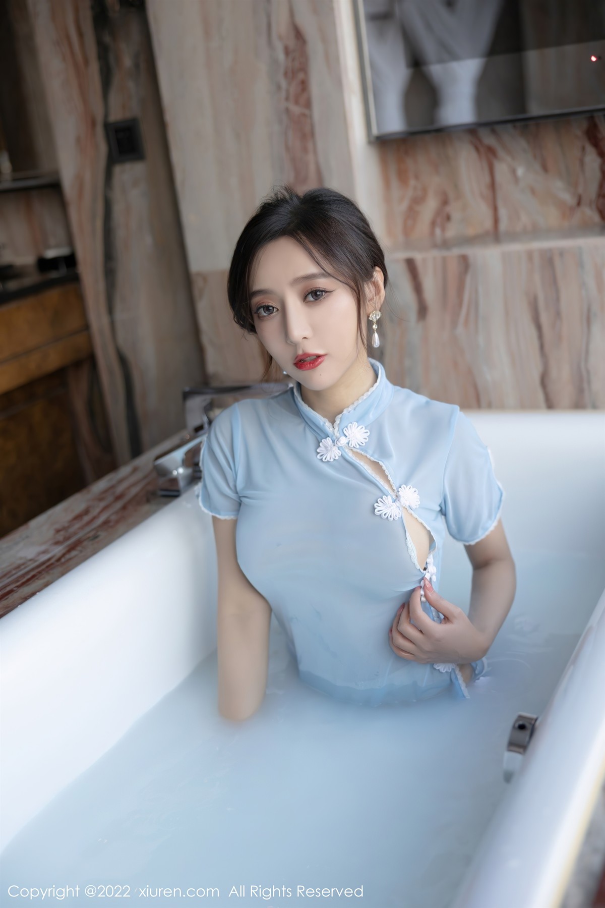 [XiuRen秀人网] No.4581 王馨瑶yanni