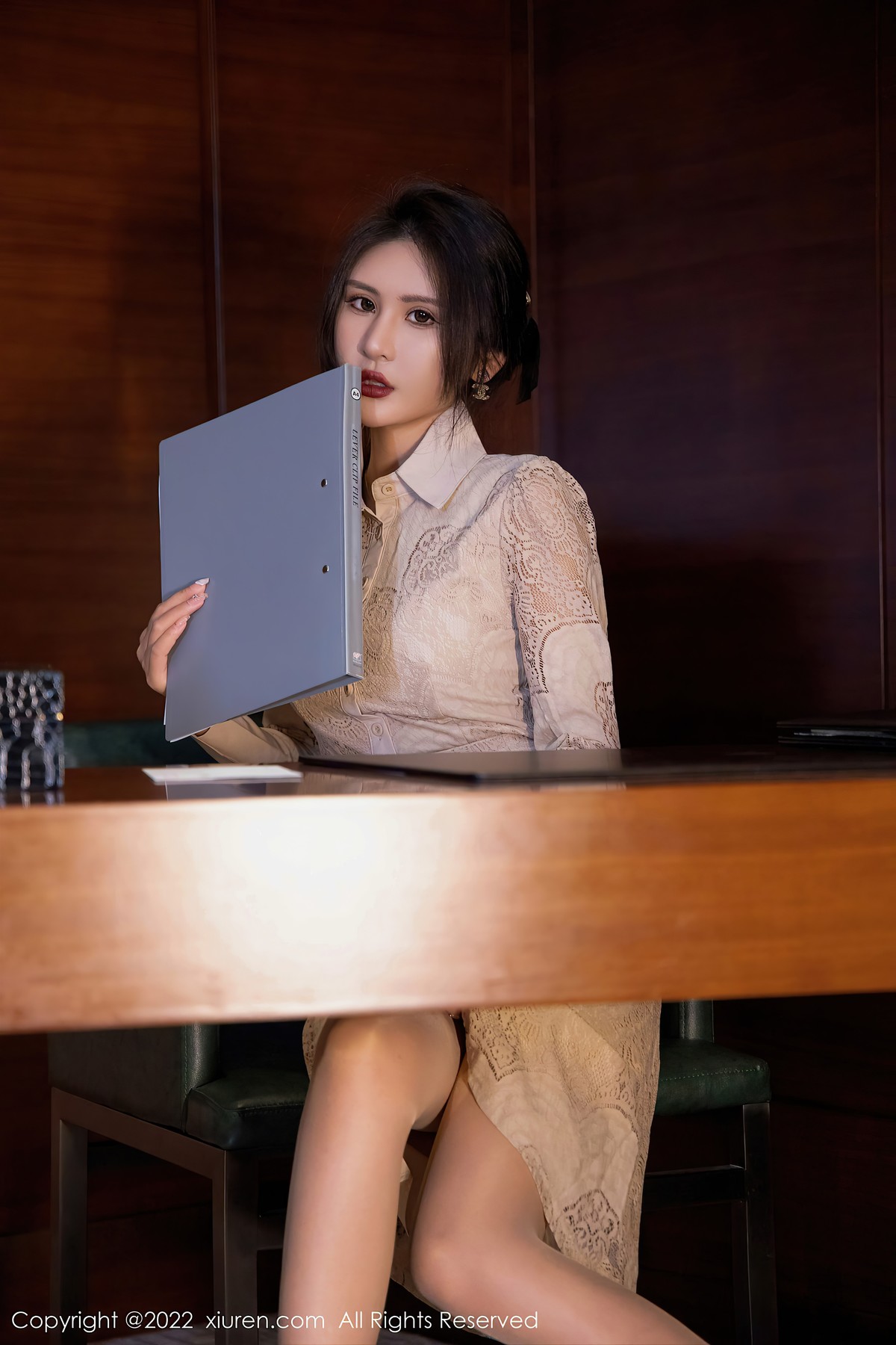 [XiuRen秀人网] No.4874 Emily尹菲