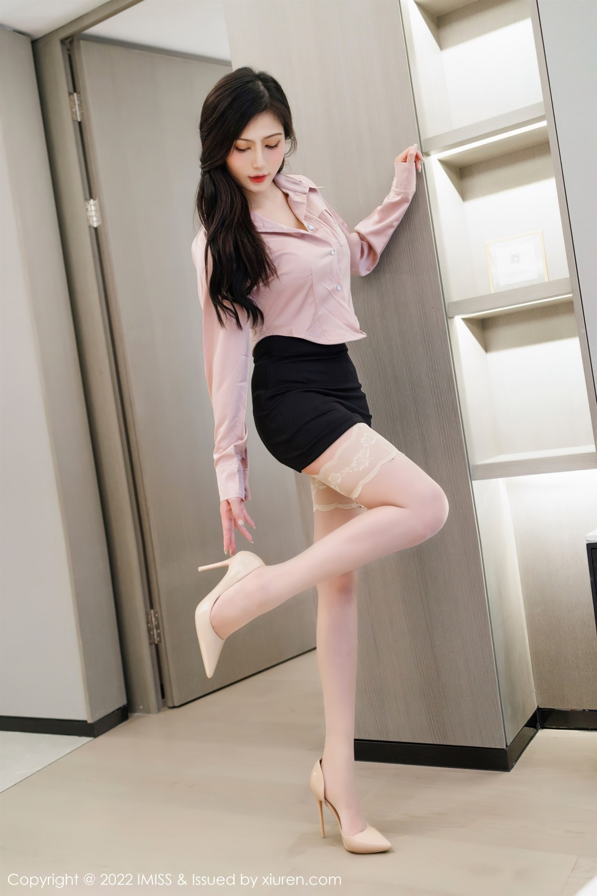 [IMiss爱蜜社] 2022.01.20 Vol.654 Lavinia肉肉