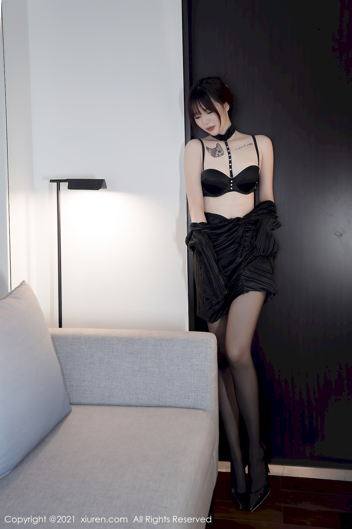 [XiuRen秀人网] 2021.10.19 No.4080 Arude薇薇
