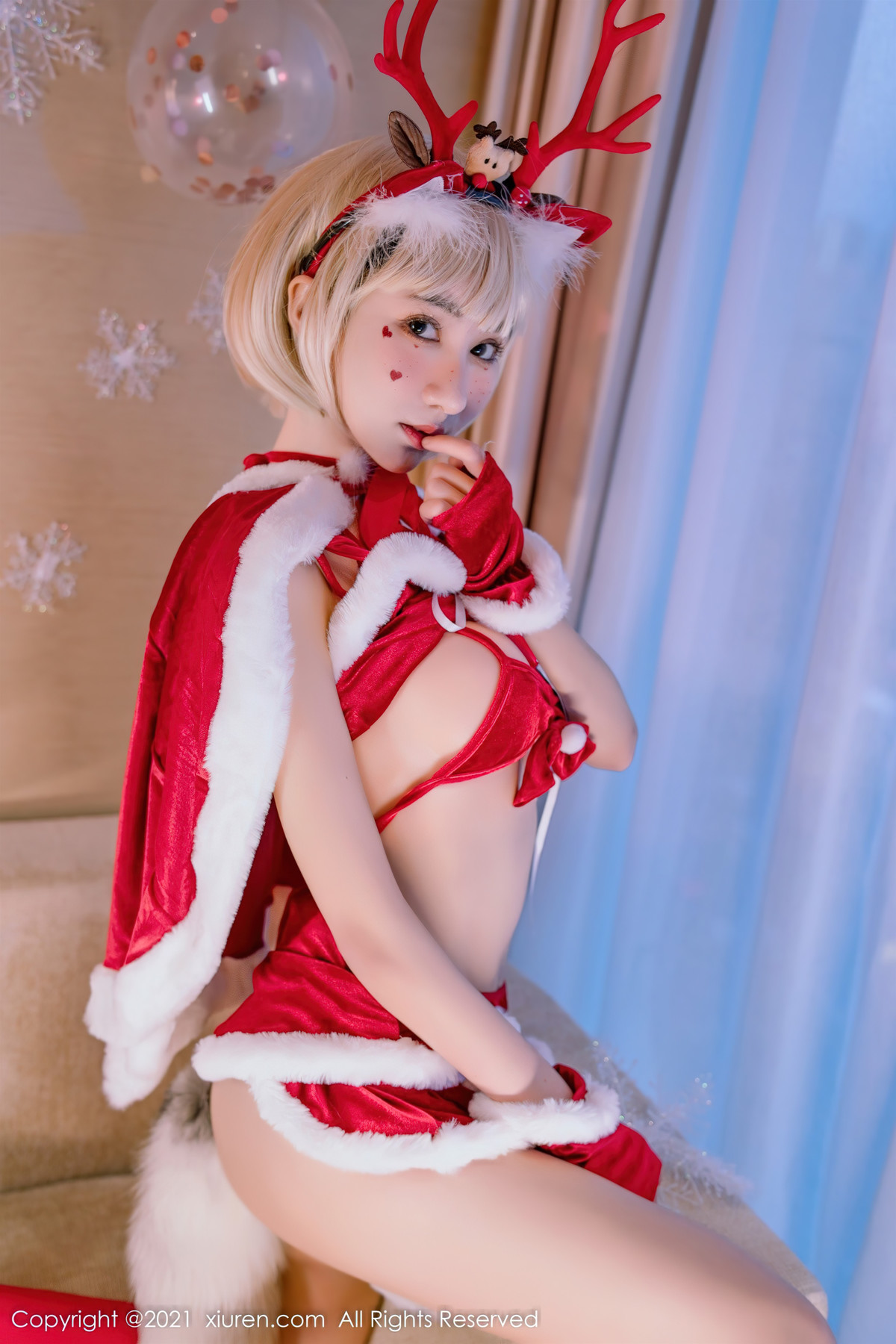 [XiuRen秀人网] 2021.12.06 NO.4300 小果冻儿