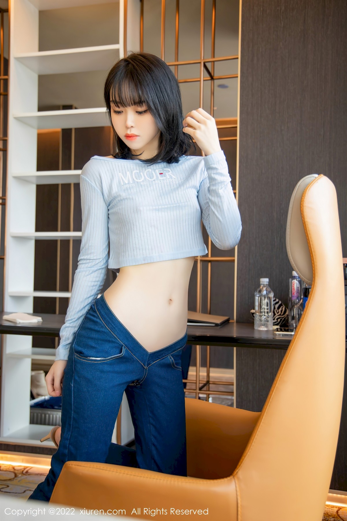 [XiuRen秀人网] No.4584 奶瓶
