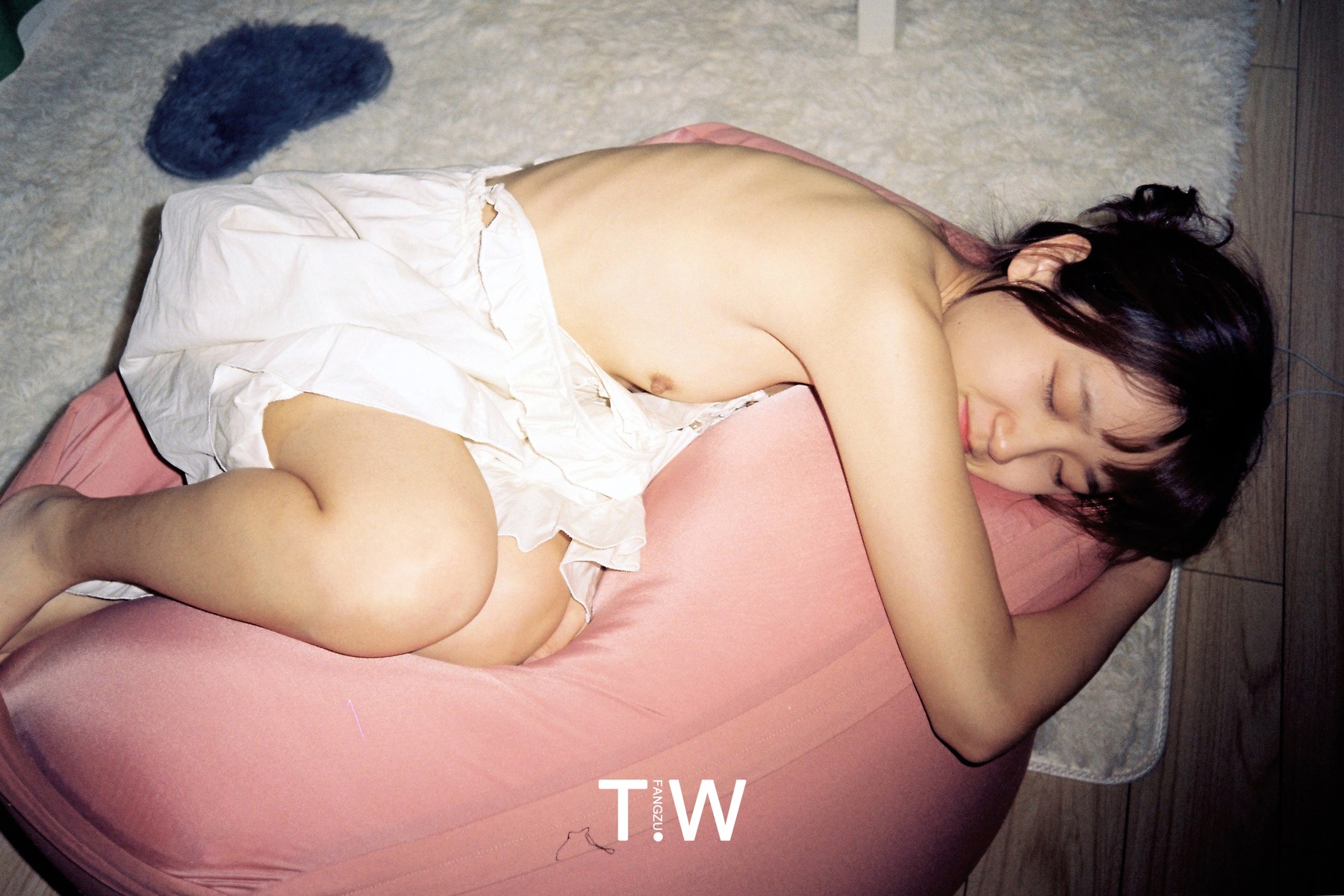TW芳作清純少女系攝影作品四部合集 Vol.01