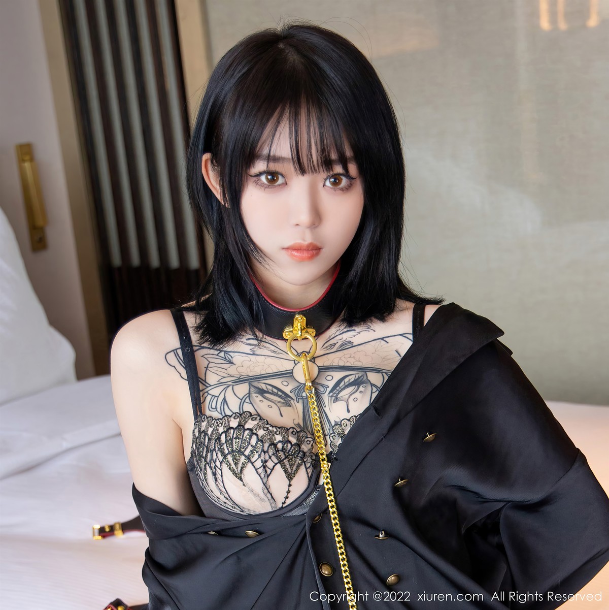 [XiuRen秀人网] No.4927 奶瓶
