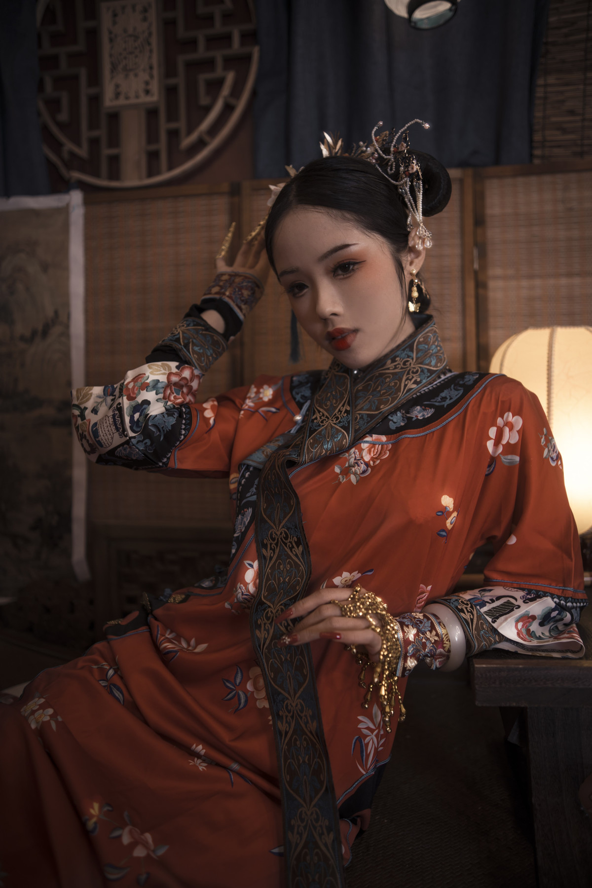 Cosplay 钛合金大粑粑 满清服饰