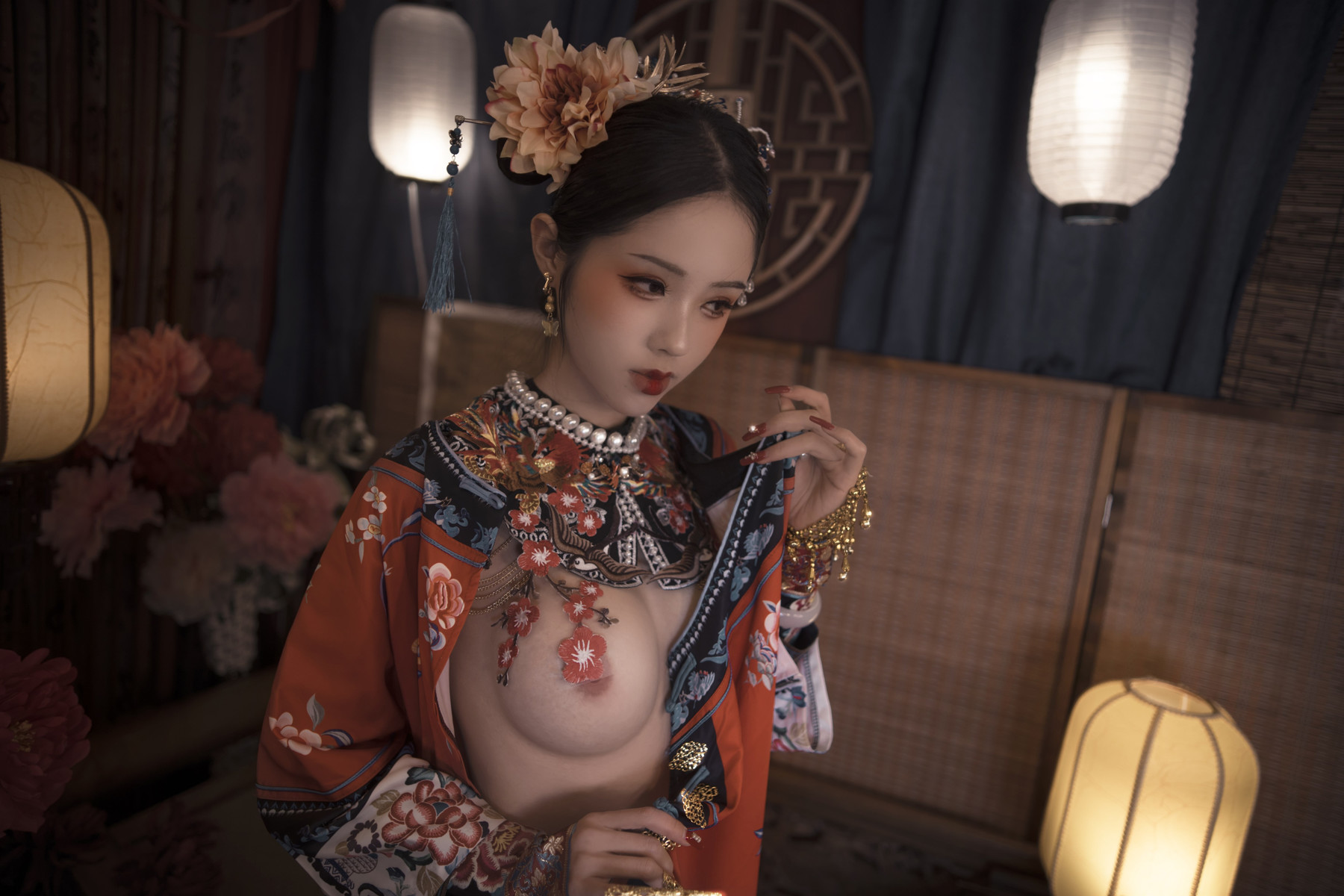 Cosplay 钛合金大粑粑 满清服饰