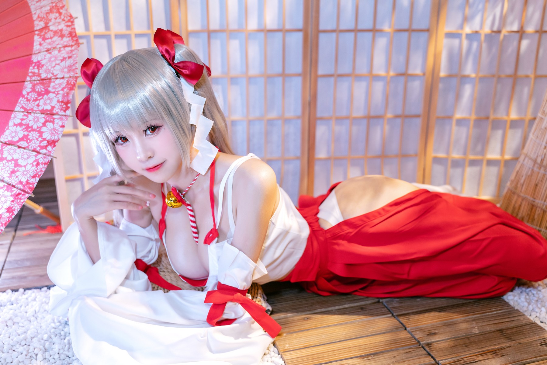 Cosplay 可畏巫女 miko酱